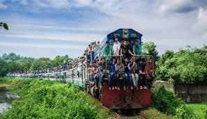 বহিরাগতদের কবলে চবির শাটল ট্রেন