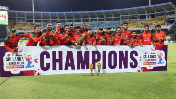 শ্রীলঙ্কার মাটিতে ইতিহাস গড়ল বাংলাদেশ