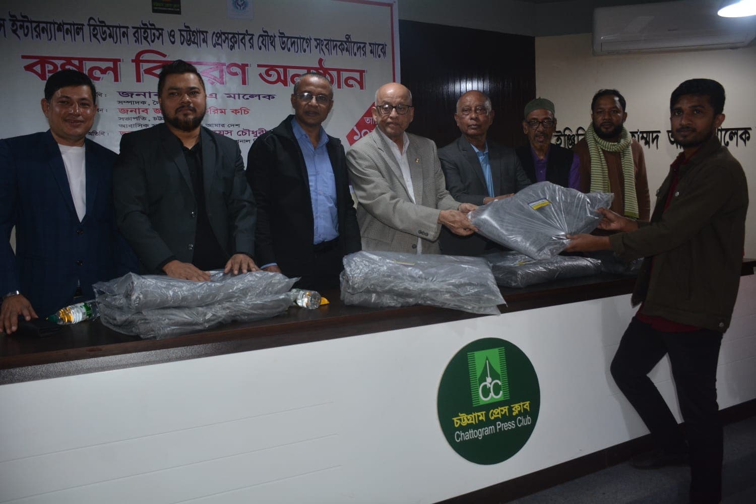 শীতার্তদের পাশে দাঁড়ালে মানবিকতার জয় হবে: এমএ মালেক