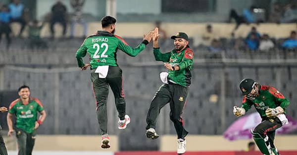 ওয়েস্ট ইন্ডিজকে ১৭৯ রানে উড়িয়ে ২-১ ব্যবধানে ট্রফি বাংলাদেশের