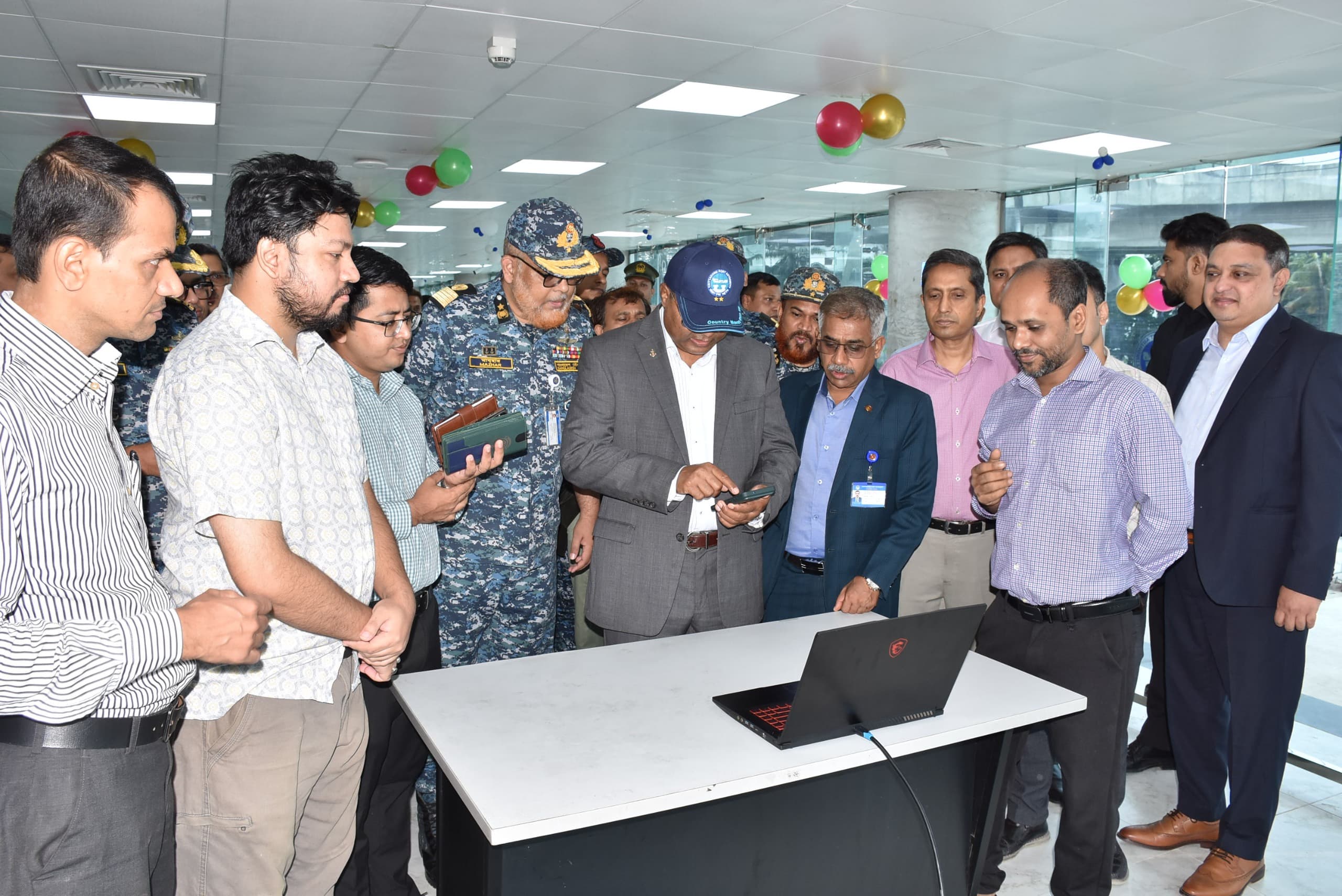 চট্টগ্রাম বন্দরে চালু হলো ফ্রি ৫জি ও স্টারলিংকভিত্তিক উচ্চগতির ওয়াই-ফাই