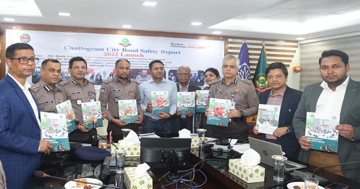 চট্টগ্রামে সড়ক দুর্ঘটনায় ৮ বছরে নিহত ৬৬২ মৃত্যুর হার বেড়েছে ২৯ শতাংশ, সবচেয়ে ঝুঁকিতে পথচারীরা